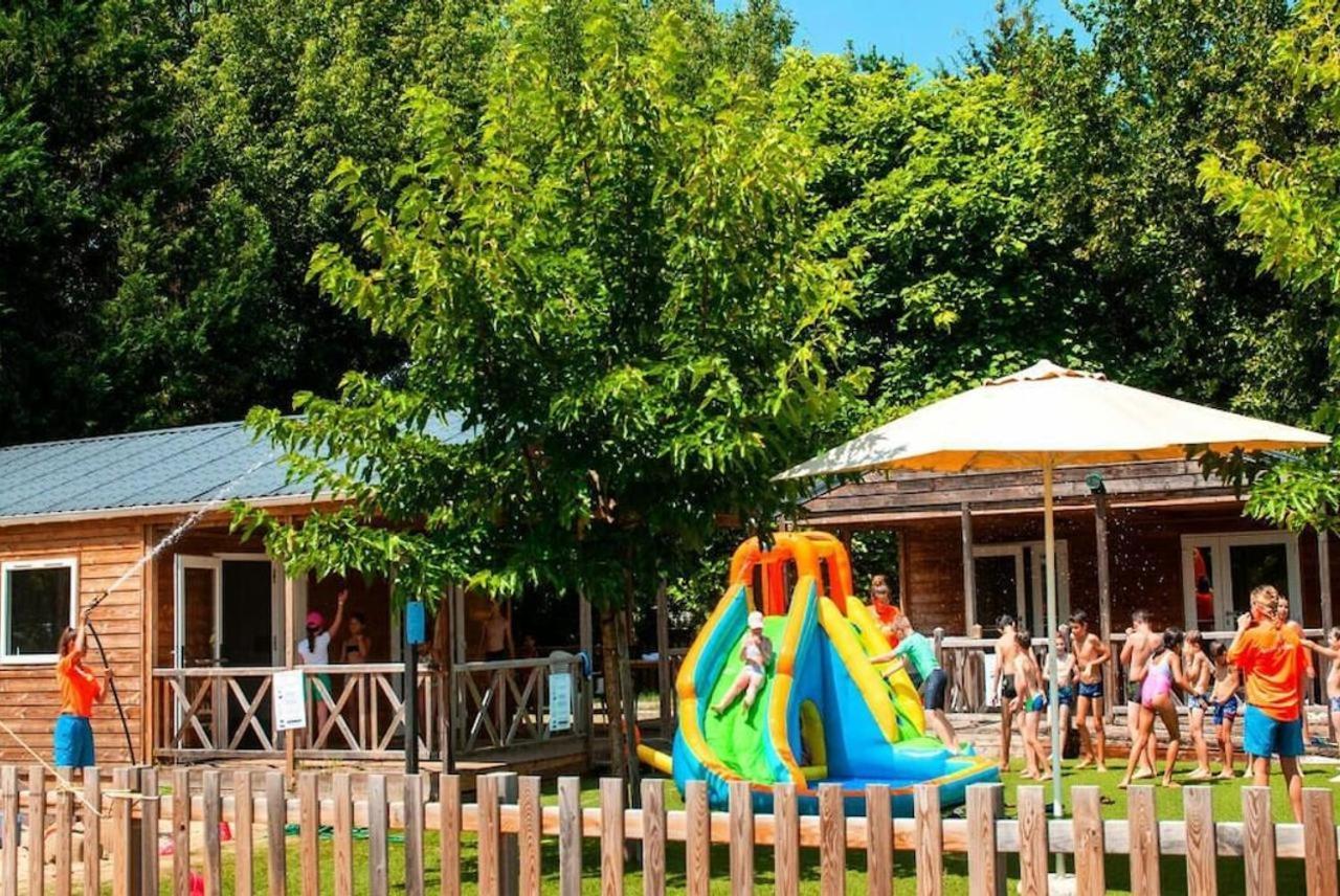 Mobil Home Du Lac - Camping 4 Etoiles Aureilhan  Dış mekan fotoğraf