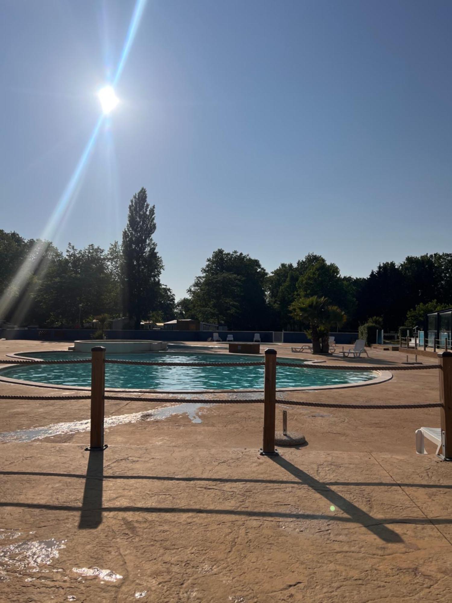 Mobil Home Du Lac - Camping 4 Etoiles Aureilhan  Dış mekan fotoğraf